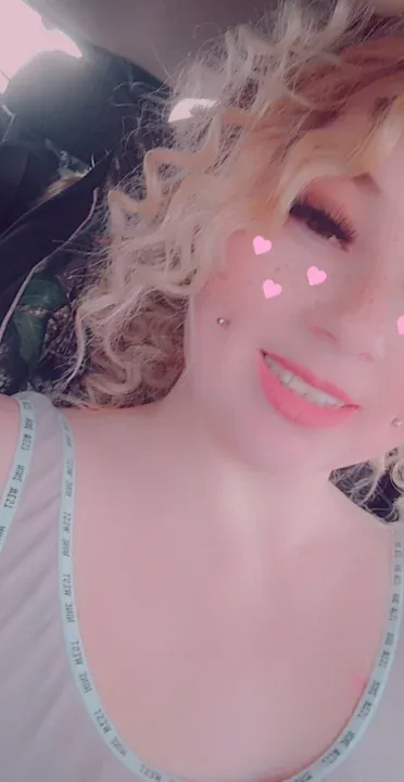 image of Mariee a tucson onlyfans account