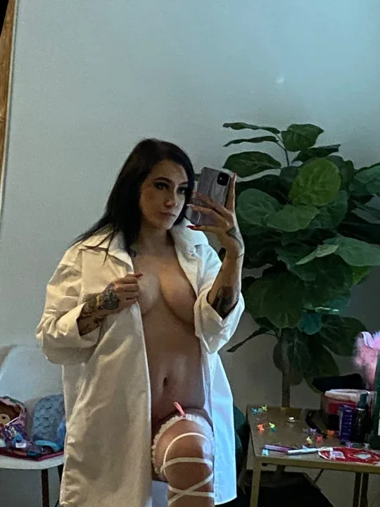 image of Tessa a tucson onlyfans account